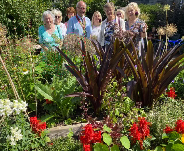 Village shows off its blooms in national contest
