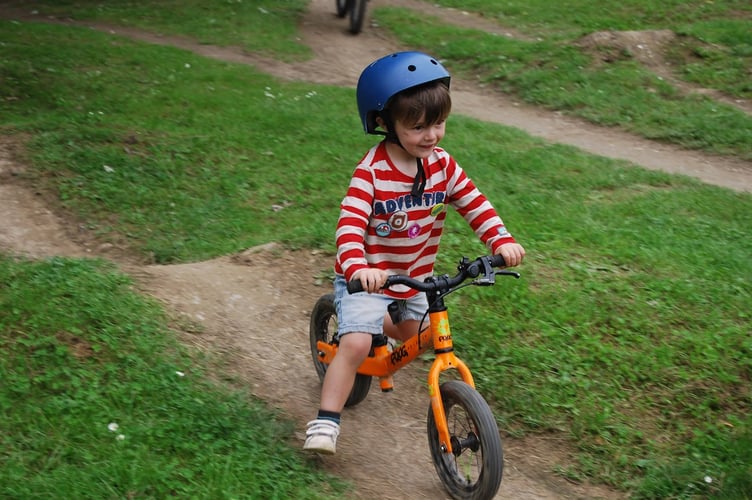 Young bikers acrobatics at Tavistock jam