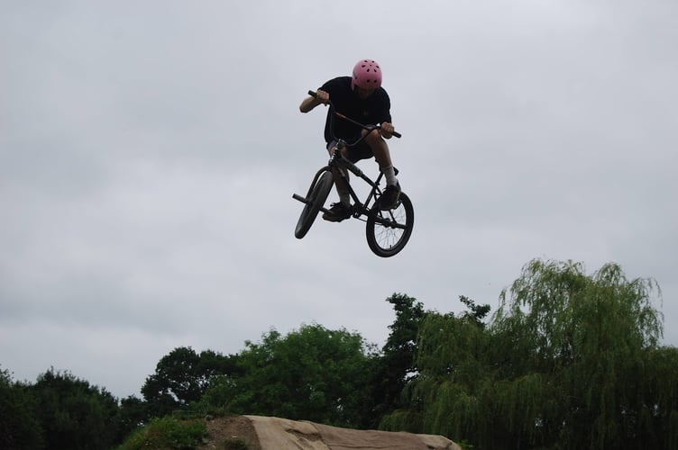 Young bikers acrobatics at Tavistock jam