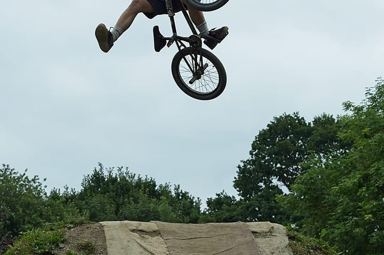 Young bikers acrobatics at Tavistock jam