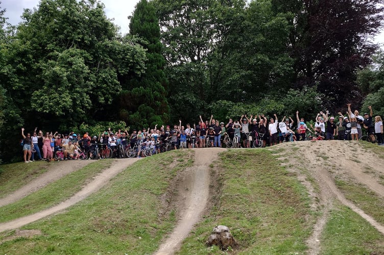 More than 200 keen acrobatic bikers enjoy a fun jam at Tavistock.