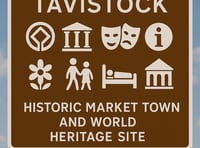 Pointing the way for tourists