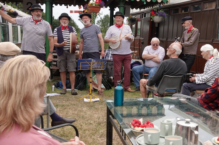 Tavy Tars bring the songs of the sea inland to Bere Ferrers to entertain visitors at the Tamar Belle in Bere Ferrers. Picture by An
