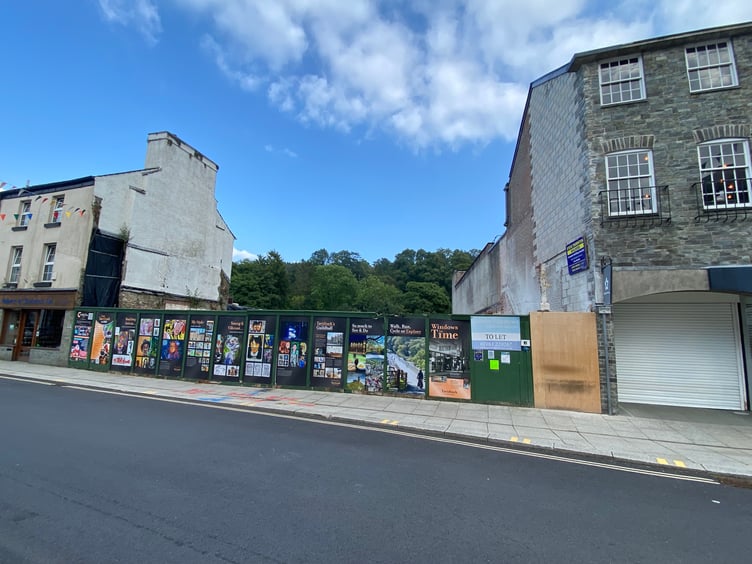 The hole on Brook Street – as no buildings are on the site, the owner does not have to pay business rates, West Devon Borough Council heard.