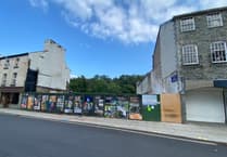 Councillor flags up 'huge hole' in Tavistock high street