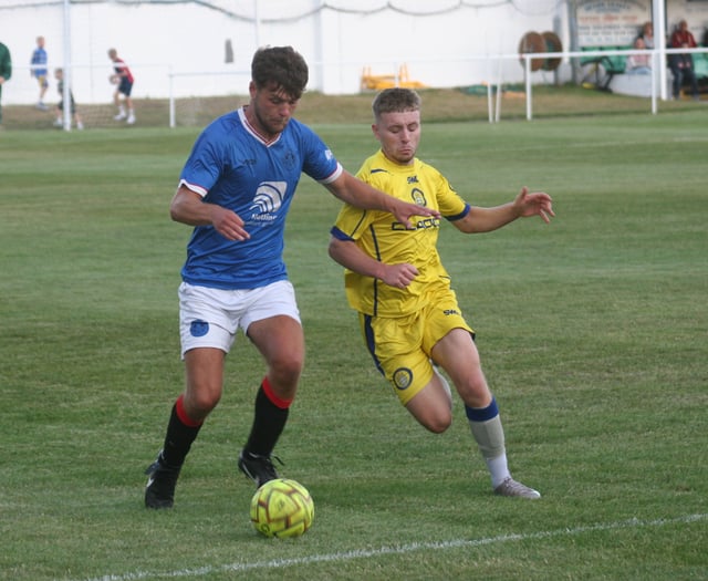 Argyle go down fighting on opening day