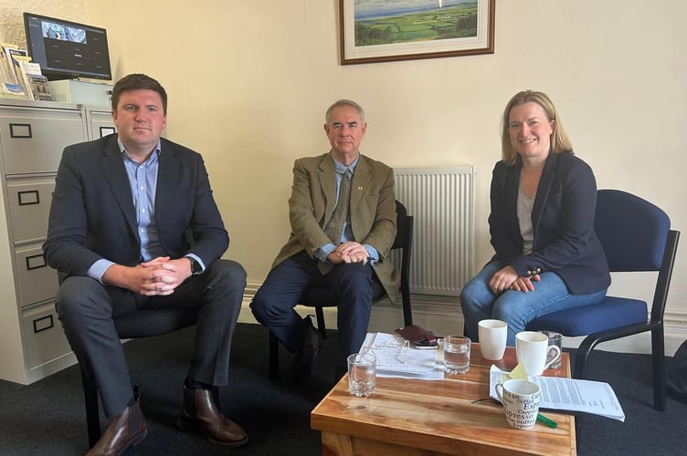 Peter Knight, Stagecoach SW MD,  met MPs Sir Geoffrey Cox (Tavistock and Torridge) and Rebecca Smith (West Devon) to discuss angry parents' concerns over school bus service changes.