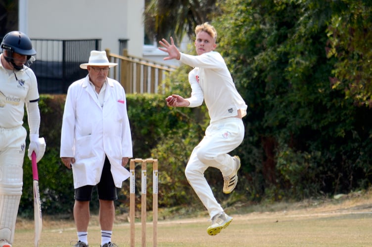 Hatherleigh 2nd XI seamer Charlie Bingham runs in armed with the new ball against Babbacombe