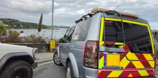 Police team with 4x4 volunteer drivers