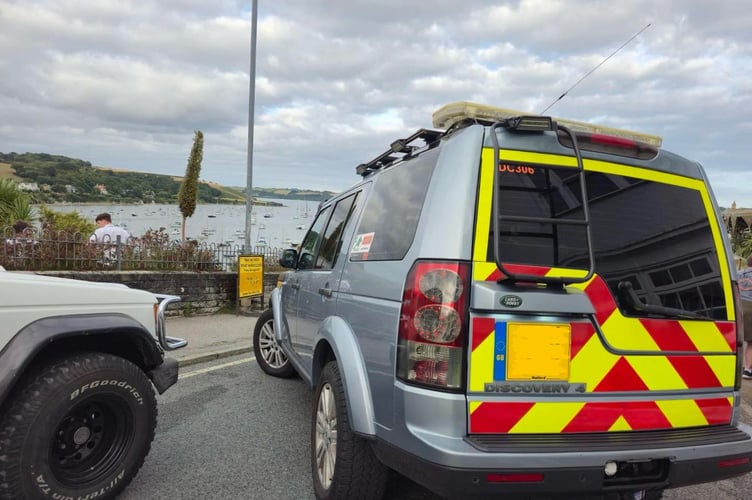 Volunteer 4x4 drivers have joined forces with police.