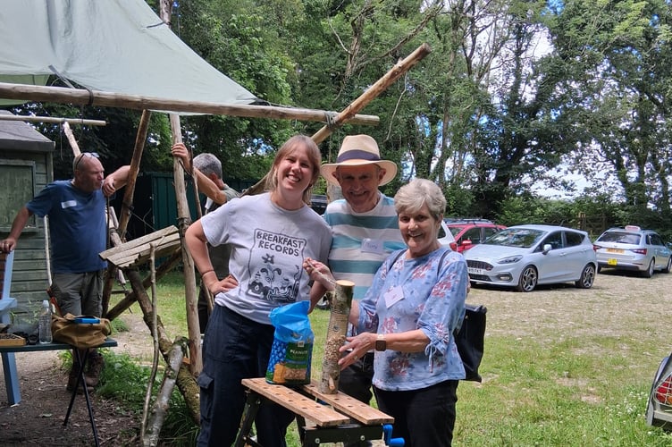 Chloe Georgakis, of Tavistock Youth Cafe (left) with two guests from Tavistock Memory Cafe on an 'away day' to share practical skills and memories. Picture by Heather Rayner.