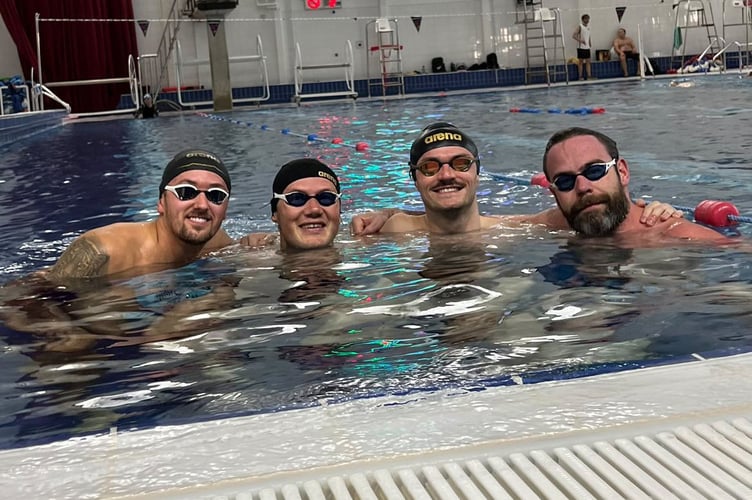 Otters at Devon Masters