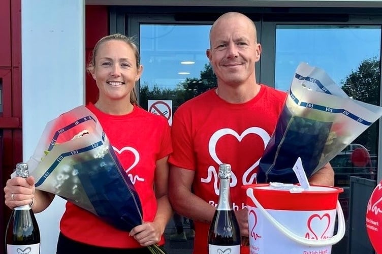 Leesa Grainger and Paul Davies completed an extraordinary fundraiser for the British Heart Foundation.