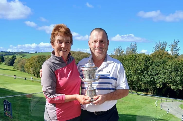 Sue Stanbury & Richard Salter winners of the Dora Milner
