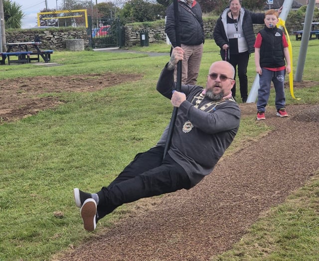 Mayor leads the way on Callington’s new zip wire
