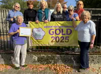 Villagers scoop blooming wonderful gold 