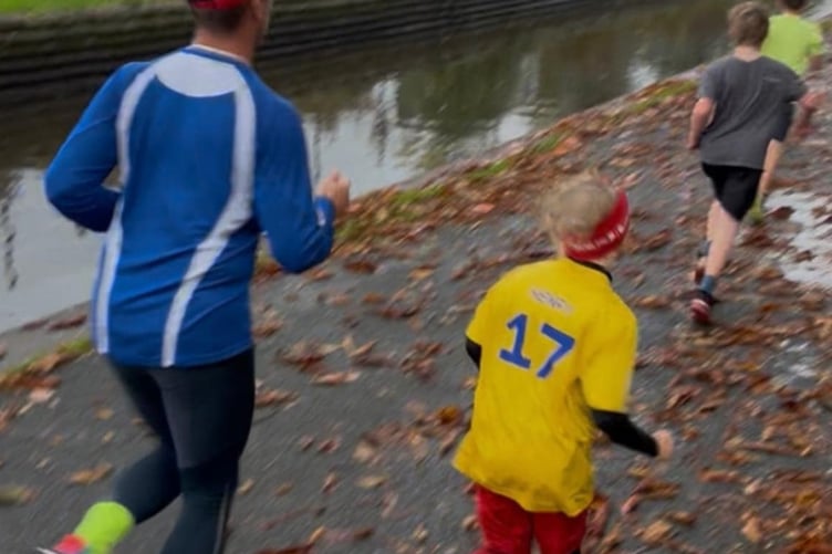 Tavistock Meadows Junior Parkrun is a success on its inaugural start, despite the rain. Picture by Richie Alexander.