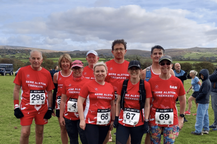 Trekkers at the Tavy 7
