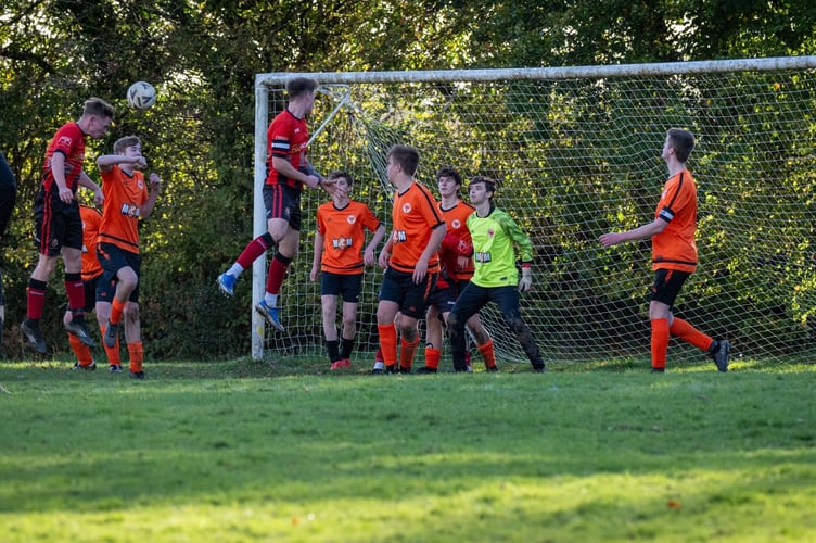 Tavi 23s score eight vs Lydford