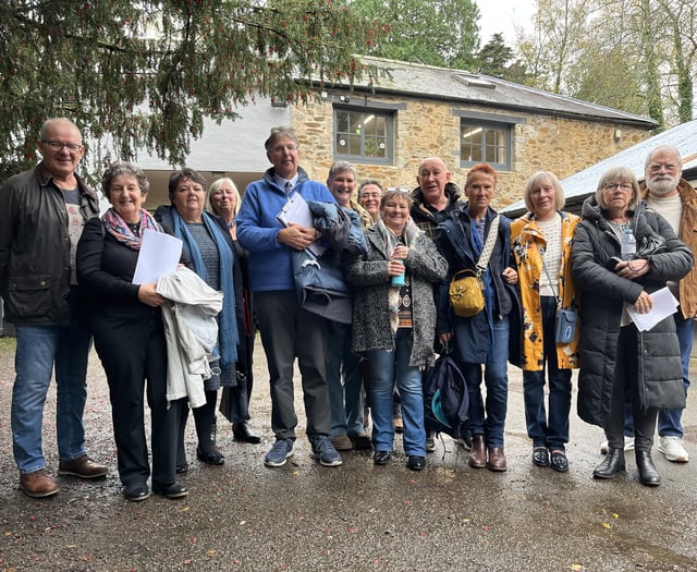 Devon Oaks caravan owners fight for homes amid planning dispute