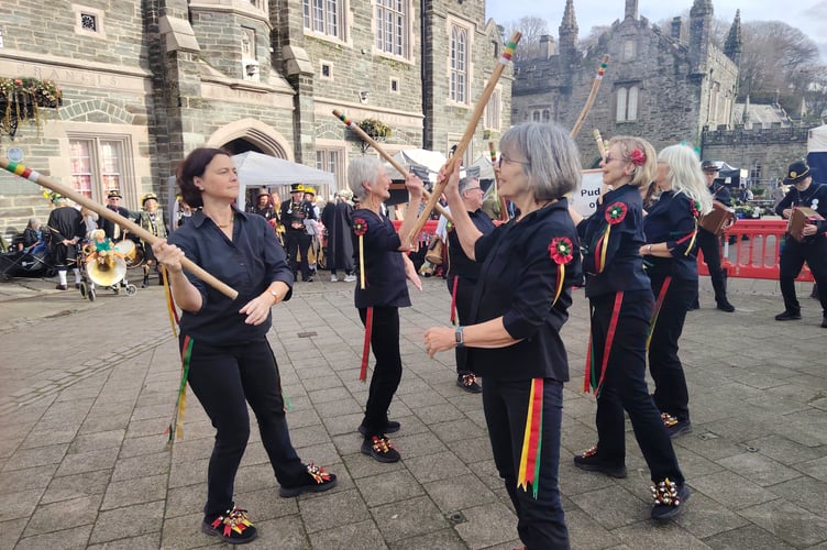 Tavistock Pudsey Day of Morris.