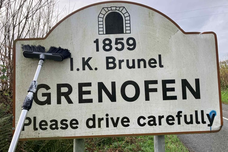 During Allen Lewis' cleaning duties - a filthy Grenofen sign.