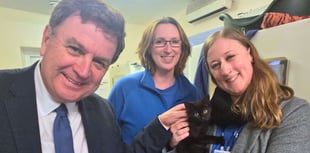 Central Devon MP visits RSPCA animal shelter