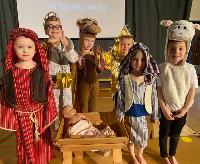 Horrabridge School enchants with Nativity play