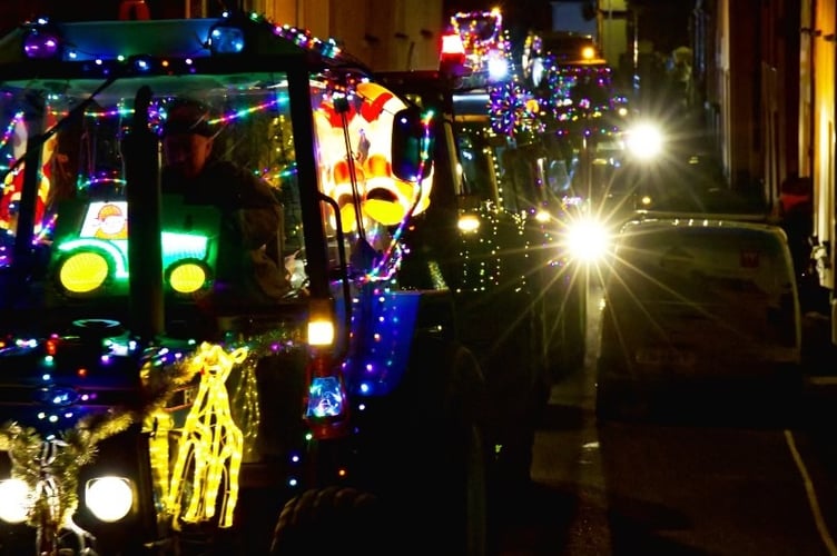 Bere Peninsula Christmas Tractor Run was roaring glittering hit. Picture by Mike Wright.