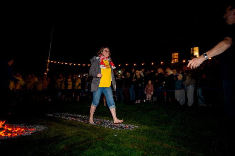 Kathryn Reynolds mid-walk.