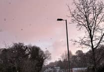 West Devon police advise drivers not to travel due to hazardous ice