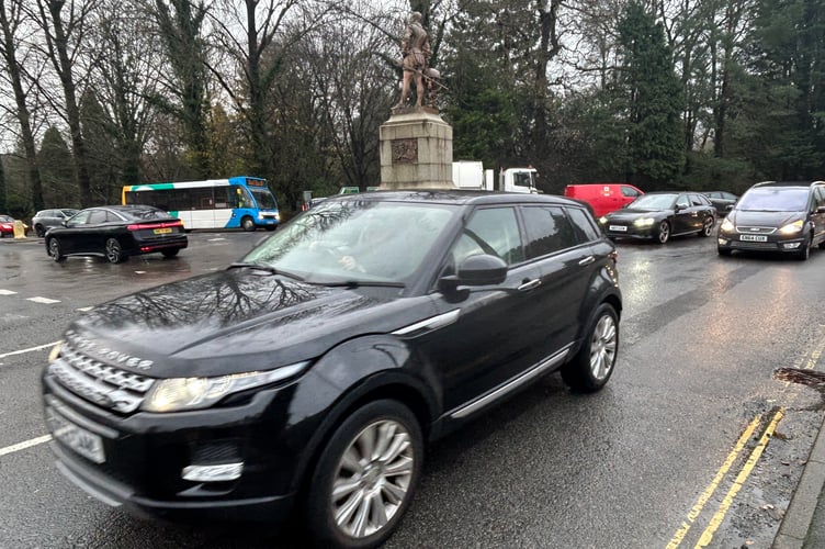 Traffic delays in Tavistock in December due to the roadworks on Plymouth Road and Drake Villas. More are on the way.