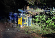 Gritter lorry overturns on ice near Princetown