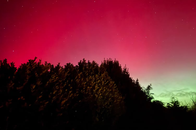 These spectacular night time Northern Lights skies were captured by Andy Hughes over Wilminstone.