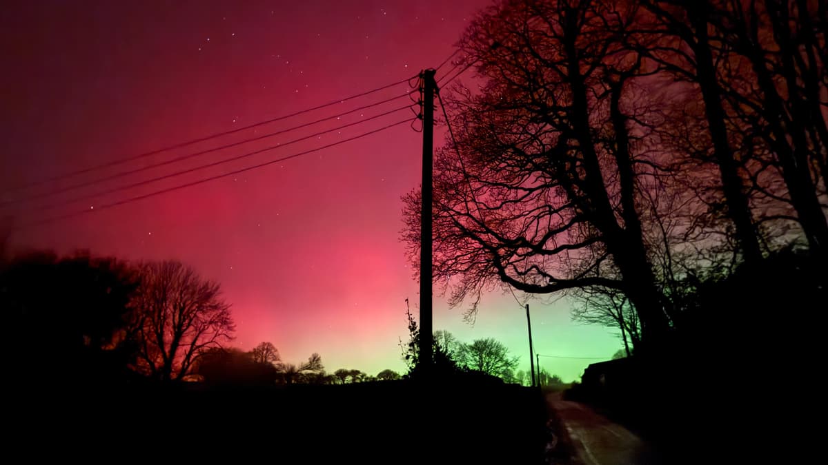 Stunning Northern Lights over West Devon