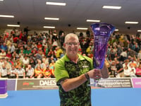 Former Okehampton College pupil wins top bowls title