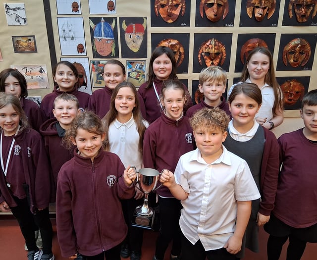 School makes big splash at town gala