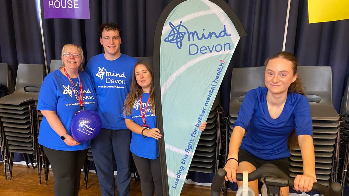 Channel swimmer teen leads Tavistock charity cycle | tavistock-today.co.uk