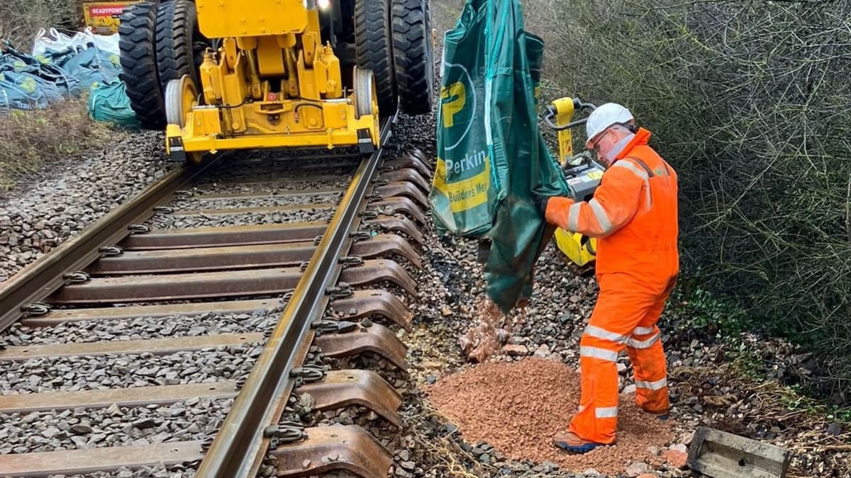  Rail line still shut between Exeter and Okehampton after storms