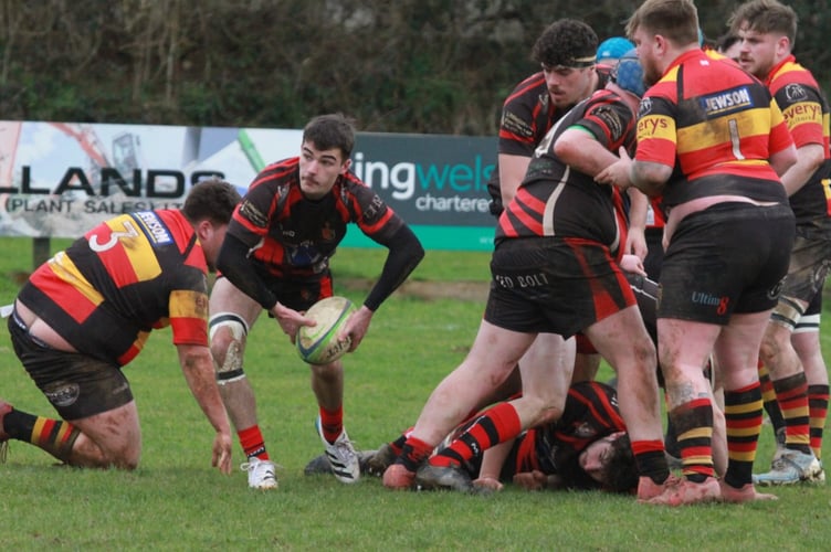 Oscar Slater at 9 looking for the first receiver