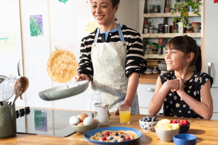 The RSPCA is urging Pancake Day cooks to use non-caged eggs today and to join its petition calling on the government to phase out cages for egg-laying hens and create a cage-free future for farmed birds.