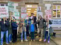 Library campaigners claim 'banging success'