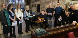 Tears shed at poignant Ukraine community peace service 