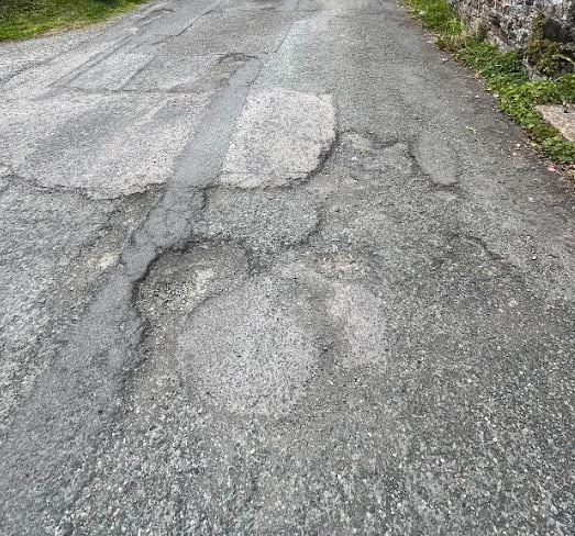A big pothole on the B3233. Image courtesy: Ed Tyldesley