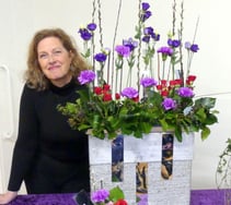 Elizabeth Taylor's jewels inspire flower club demo