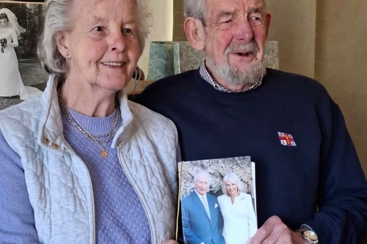 Ken and Doris Redstone (nee Hine) celebrated their diamond wedding Anniversary.  They are pictured with their congratulations card from the King and Queen.