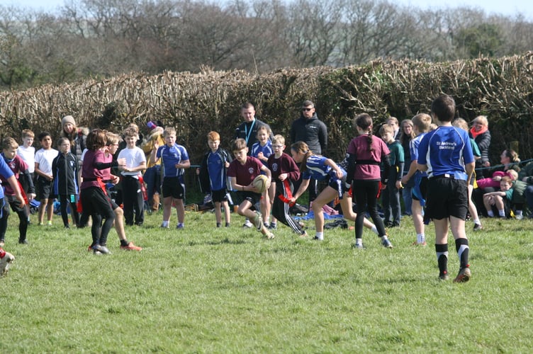 Smart passing at Tavistock Area Schools Tag Rugby tournament.