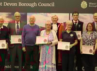 Top citizens receive mayoral community awards