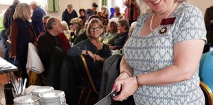  King marks community shop success