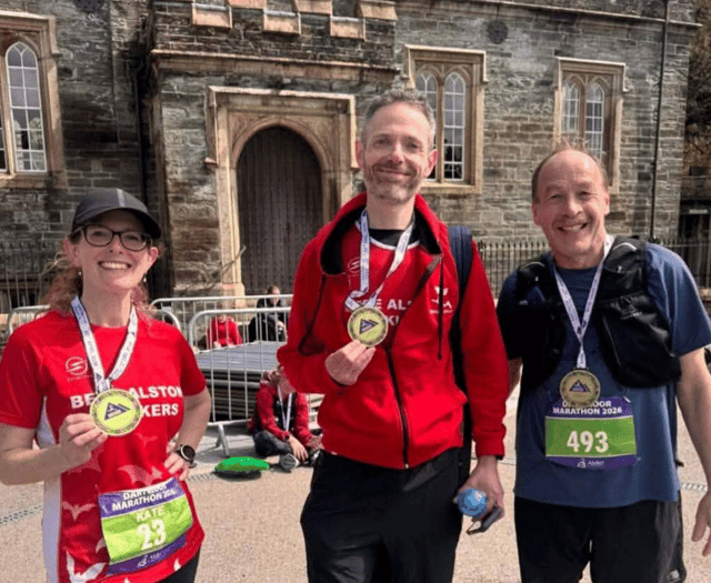Trekkers trio tackle marathon